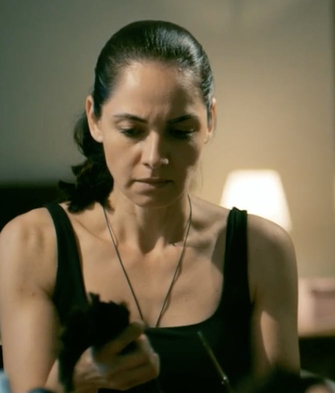 Ahu Türkpençe rolü için saçını kesti - Resim: 2