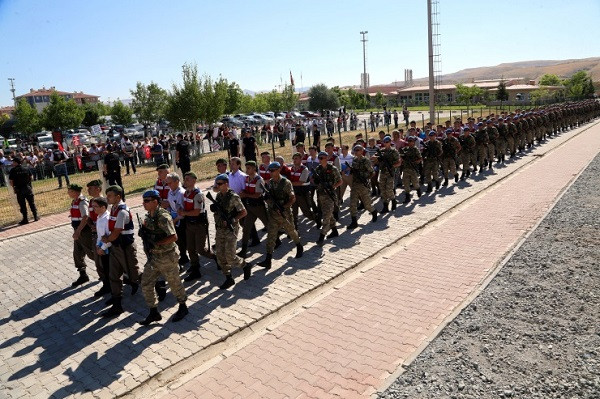 Ömer Faruk Harmancık'tan 15 Temmuz savunması: Yaptığımın eşeklik olduğunu söyledim - Resim: 1