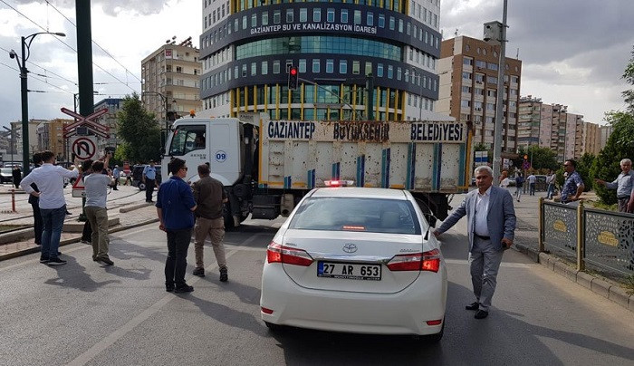 Gaziantep'te Akşener'e şok: Miting alanına gidişler engellendi - Resim: 2