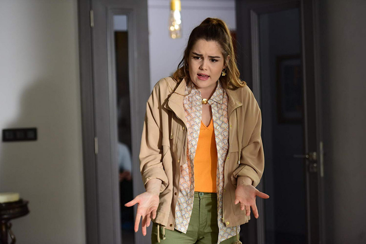 Alara Turan Çukur'un kadrosuna dahil oldu - Resim: 1