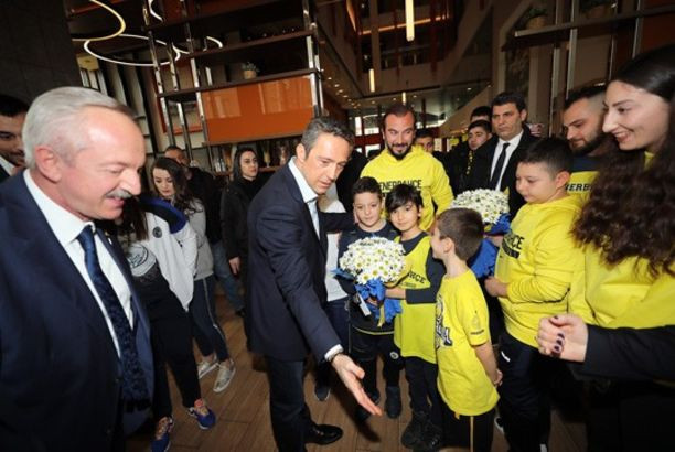 Ali Koç'tan Mehmet Ali Erbil'e sürpriz - Resim: 1