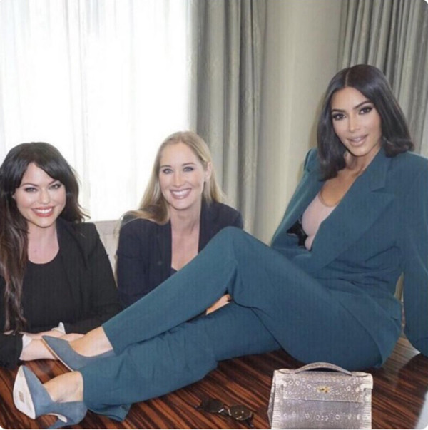 Kim Kardashian’ın Beyaz Saray fotoğrafları tepki çekti! - Resim: 1