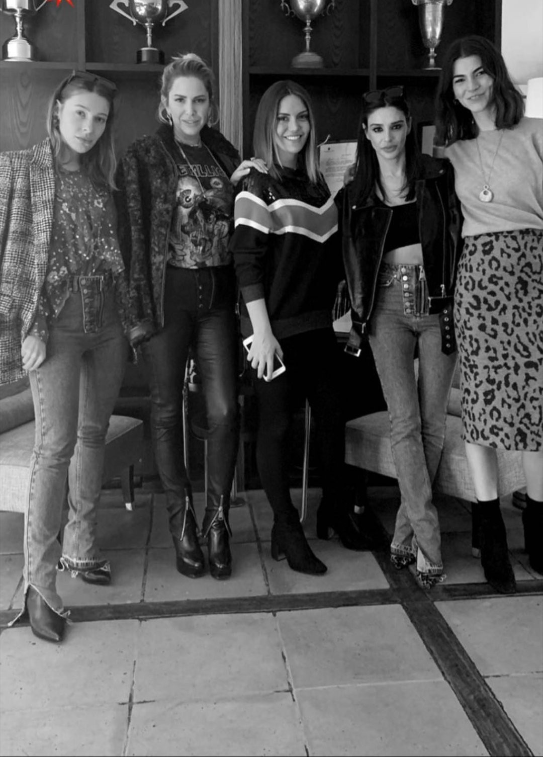 Aslıhan Doğan Turan pantolonuyla sınıfta kaldı - Resim: 2