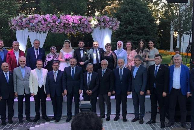 Boydak Holding Ceo'sunun kızının düğününe siyasiler akın etti - Resim: 1