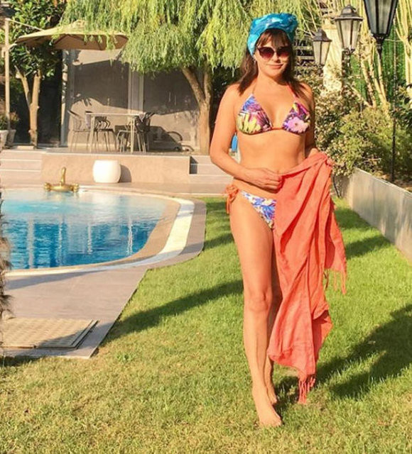 Aydan Şener bikinili fotoğrafıyla sosyal medyayı salladı - Resim: 1