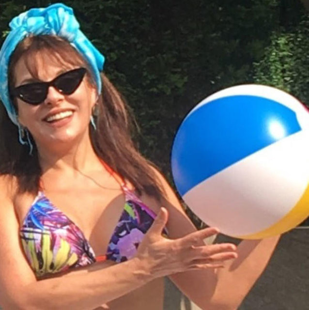 Aydan Şener bikinili fotoğrafıyla sosyal medyayı salladı - Resim: 2