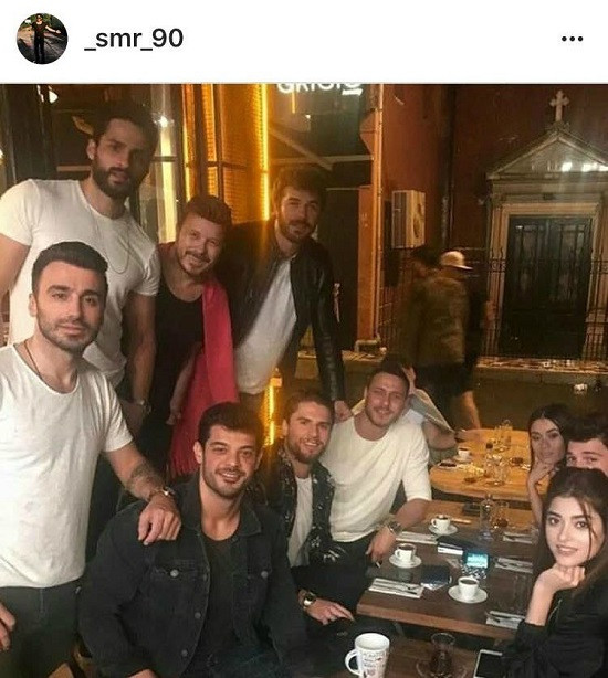 Hande Erçel eski sevgilisinin kankasıyla mı ilişki yaşıyor - Resim: 2