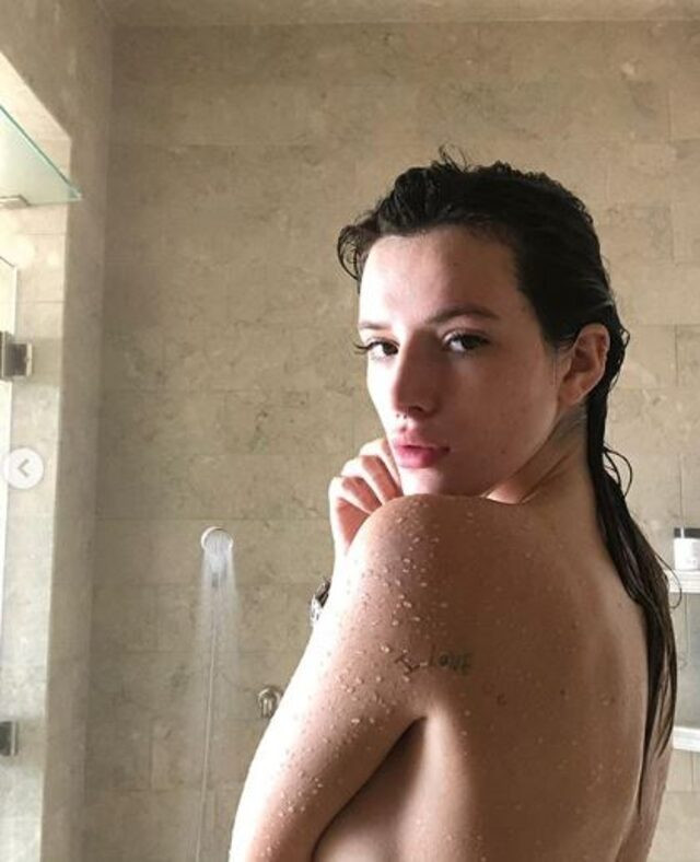 Bella Thorne'dan banyoda çıplak poz - Resim: 2