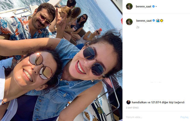 Beren Saat arkadaşlarıyla tekne turuna çıktı - Resim: 1