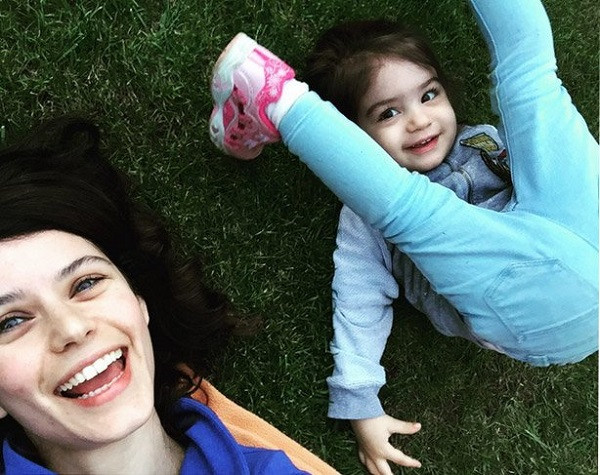 Beren Saat doğum günü mesajıyla geri döndü - Resim: 1