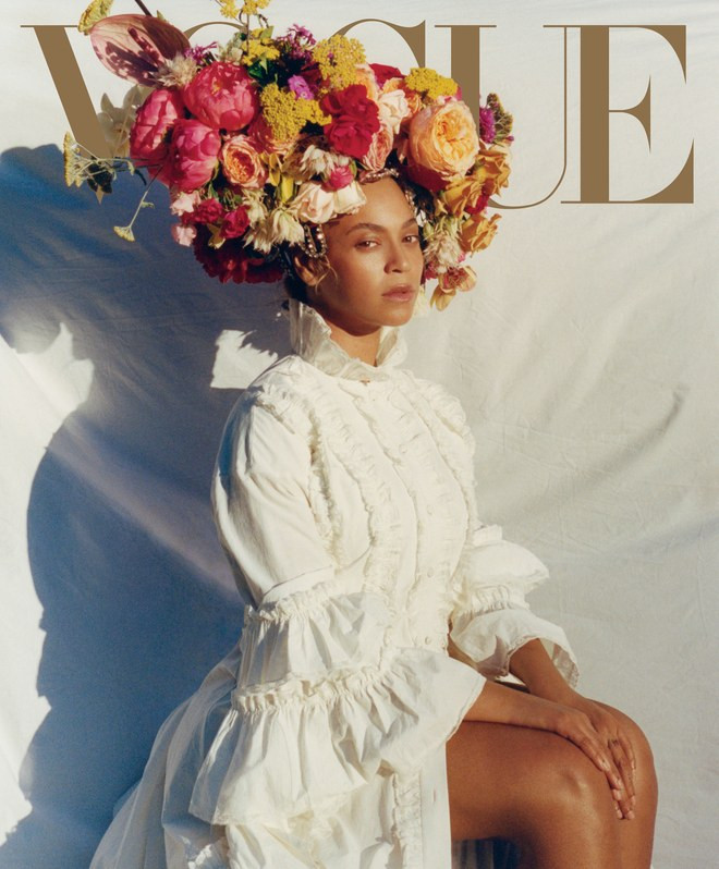 vogue un eylul sayisi kapak fotografi