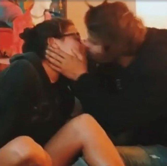 Nisa Bölükbaşı ve Barış Murat Yağcı öpüşme görüntüleri hakkında konuştu - Resim: 1