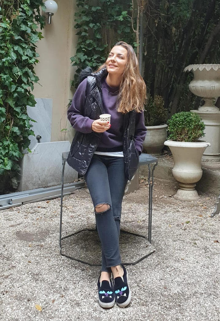 Kırmızı Oda'da Burcu Kara sürprizi - Resim: 2