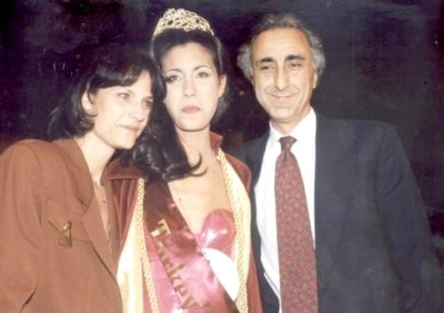 Çağla Şıkel: Babam ölünce annem yaşama sevinci buldu - Resim: 1