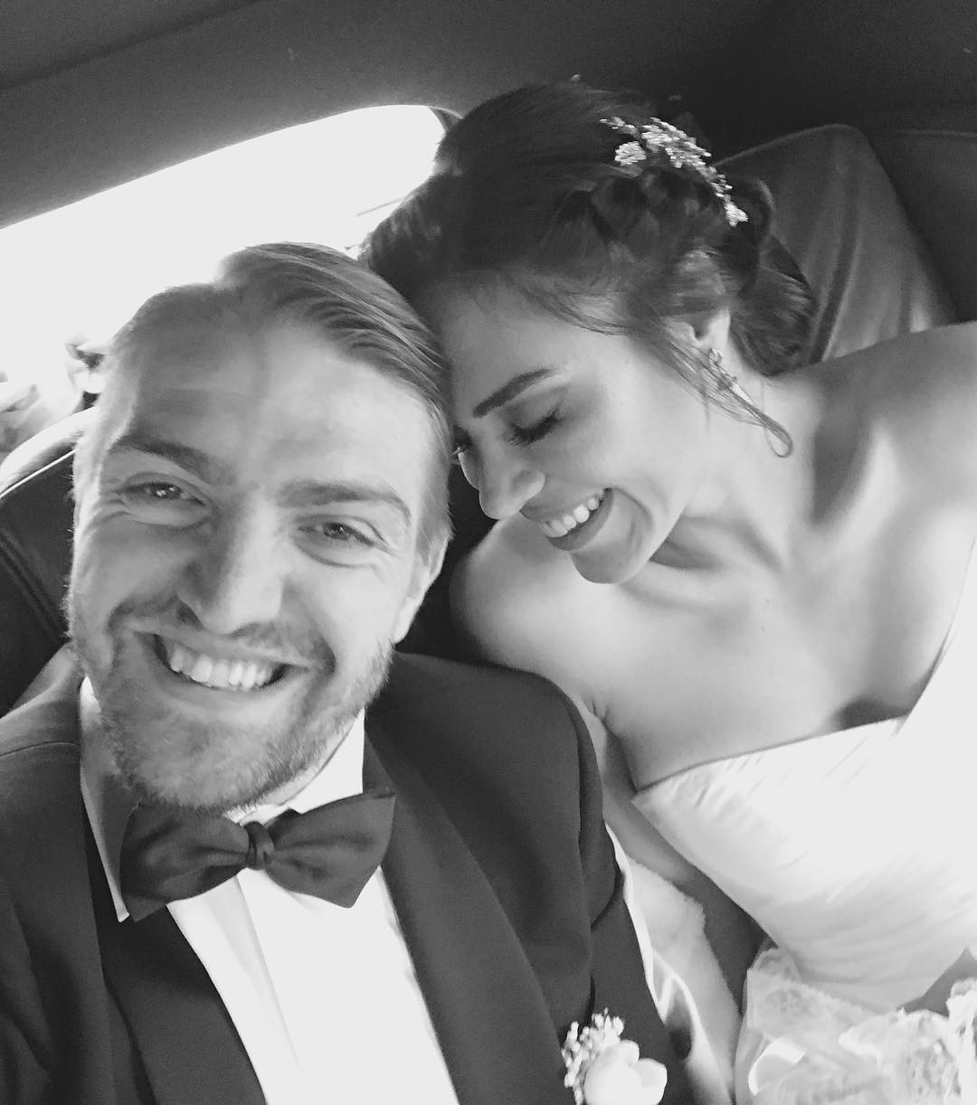 Caner Erkin ile Şükran Ovalı evlendi - Resim: 1