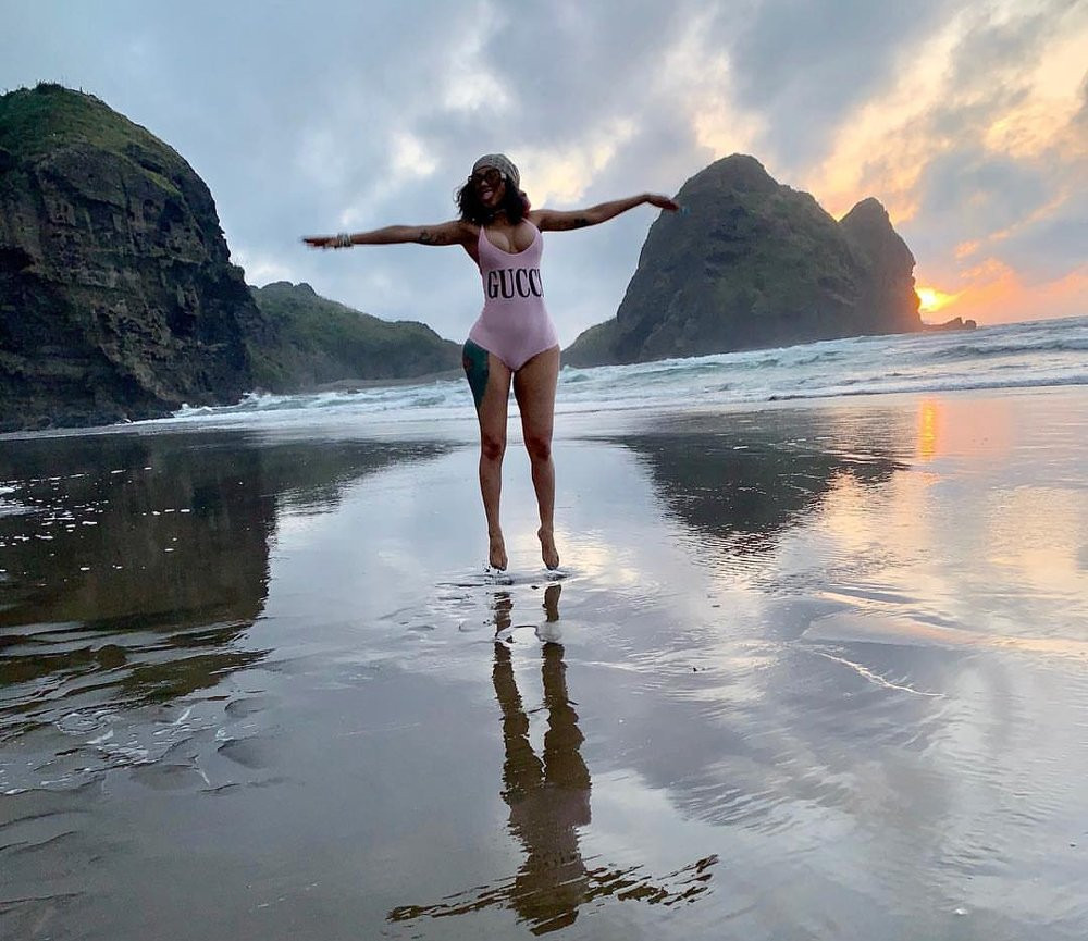 Şarkıcı Cardi B'nin 2000 TL’lik mayosu sosyal medyayı salladı - Resim: 1