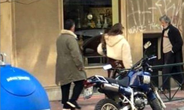 Cem Yılmaz ve Serenay Sarıkaya aşkı: Atina’da fena yakalandılar - Resim: 1