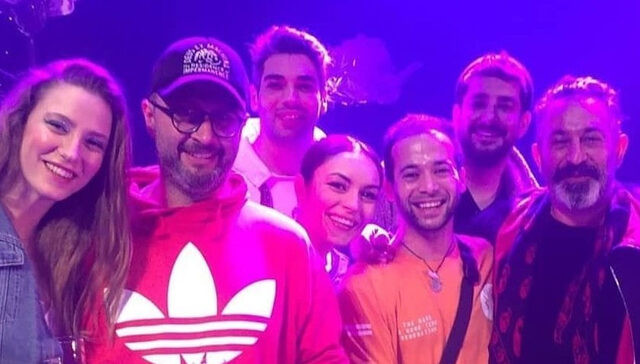 Cem Yılmaz ve Serenay Sarıkaya aşkı: Atina’da fena yakalandılar - Resim: 2