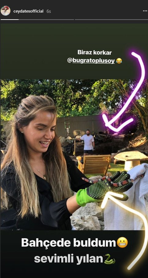 Yılanlı kadın Ceyda Ateş! - Resim: 1