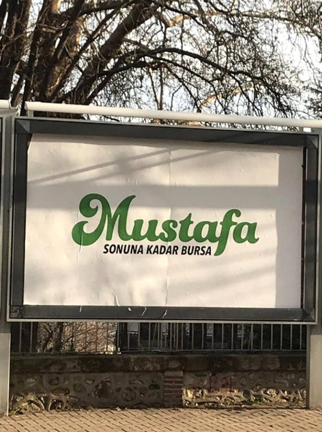 Bursa'da billboardlara asılan CHP, HDP, İYİ Parti afişi sahte çıktı - Resim: 1