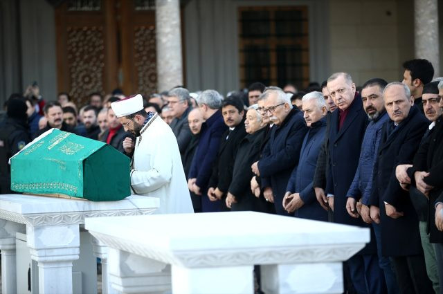 Erdoğan'ın omuz verdiği cenazenin kime ait olduğu ortaya çıktı - Resim: 1