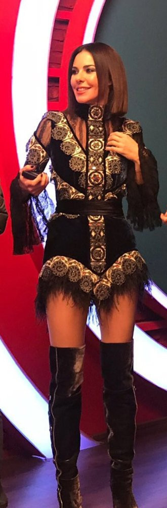 Aynı elbiseyi giyen ünlü kadınlar sosyal medyanın diline düştü - Resim: 3