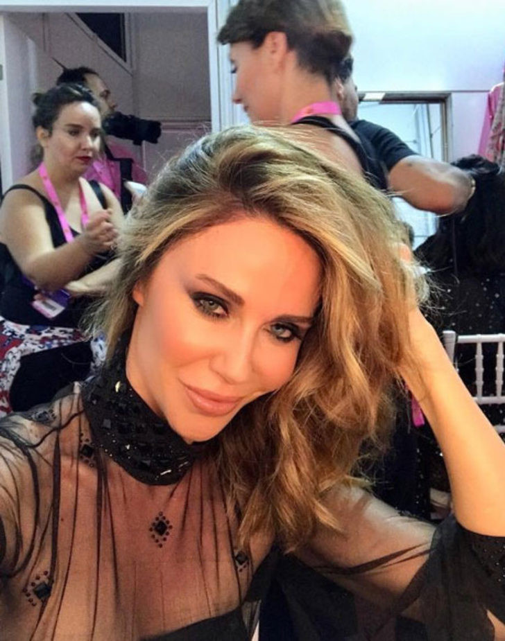 Demet Şener soyunma odasından paylaştı - Resim: 1