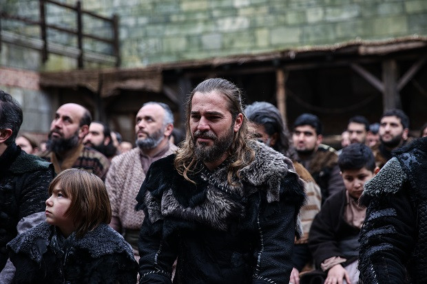 dirilis ertugrul da heyecan dorukta