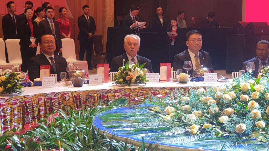 Doğu Perinçek Çin’deki Uygur bölgesine gitti: Baskı falan yok - Resim: 1