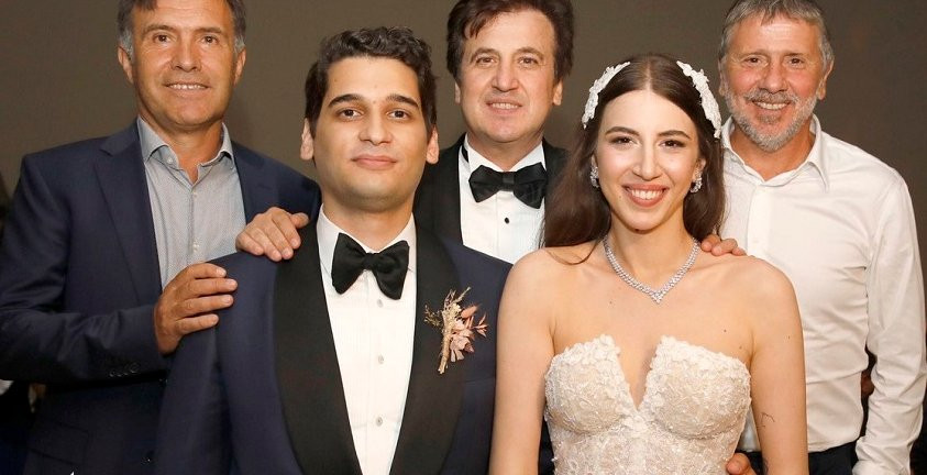 Ali Gültiken kızını evlendirdi, Beşiktaşlı efsaneler bir araya geldi - Resim: 1