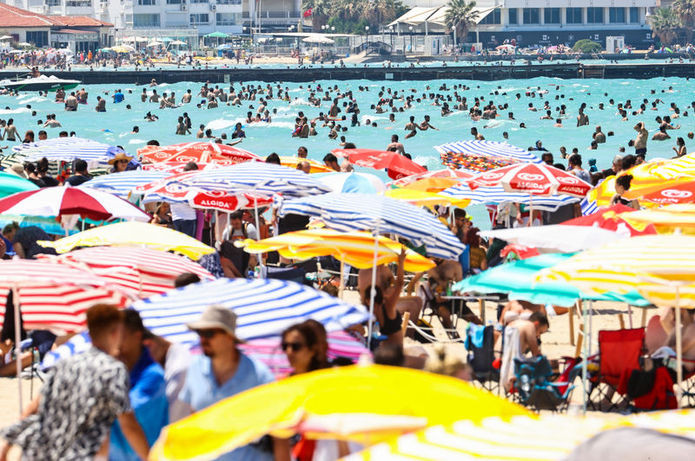 Çeşme Belediye Başkanı: Çeşme'yi Hayatımda Hiç Bu Kadar Kalabalık Görmedim - Resim: 1