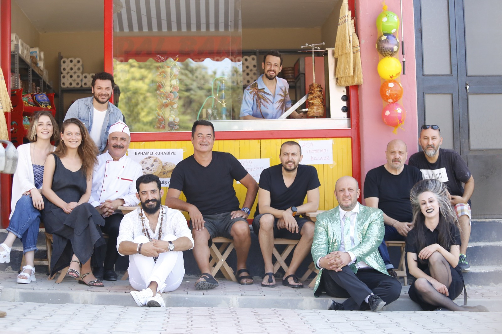 Acun Ilıcalı'dan Leyla ile Mecnun Paylaşımı: Herkesin Emeğine Sağlık - Resim: 1