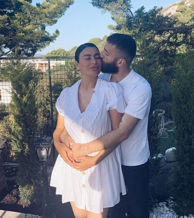 Ebru Şancı’dan sosyetik hamilelere tepki: Karnı açık fotoğraf çektirenler - Resim: 1