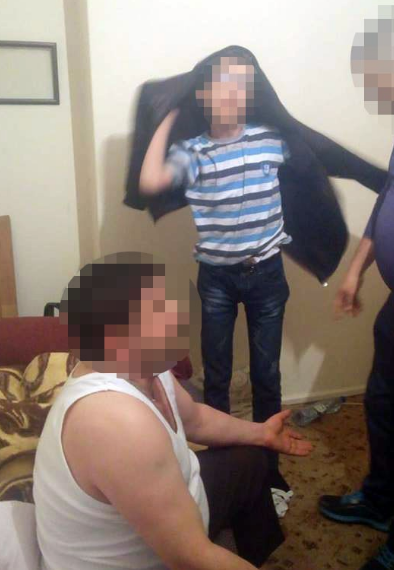 Engelli çocuğa tecavüz ederken yakalanan sapığa linç girişimi - Resim: 1