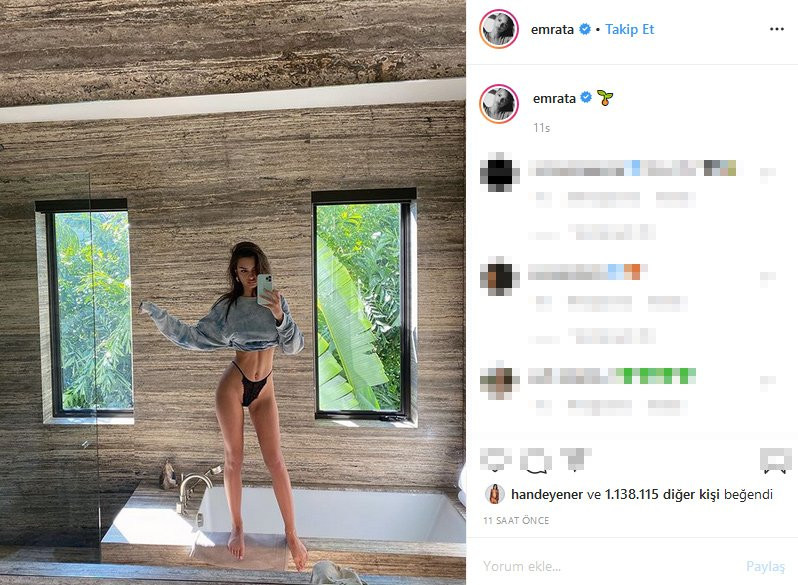 Emily Ratajkowski'nin siyah iç çamaşırlı pozu 1 milyon beğeni aldı - Resim: 1