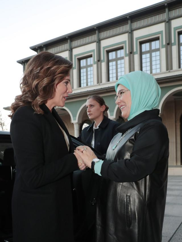 Emine Erdoğan Peristera Baziana’yı ağırladı - Resim: 2