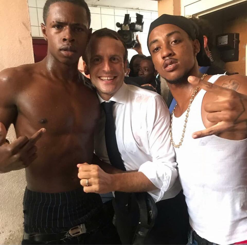 Emmanuel Macron’dan olay görüntüler! Fransa bu kareyi konuşuyor - Resim: 1