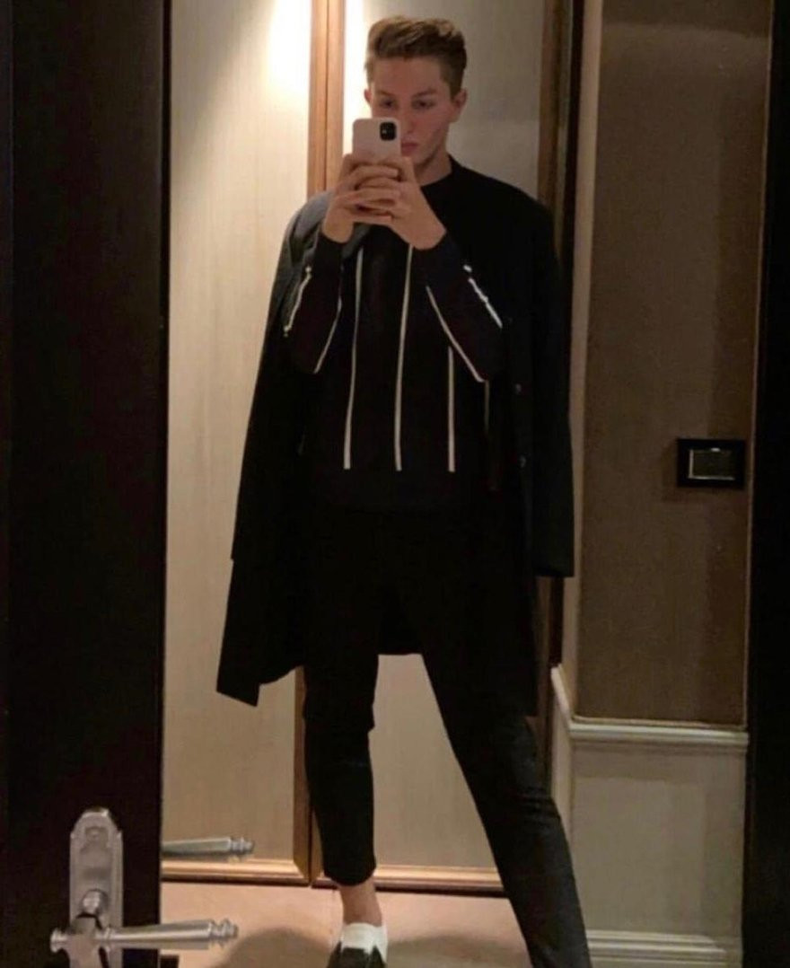 Yanlışlıkla öldürülen Emre Tyler Mays hangi ünlü ailenin oğlu çıktı? - Resim: 2