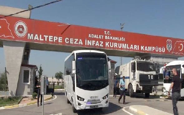 Enis Berberoğlu cezaevinden çıkıp cenazeye katıldı - Resim: 1