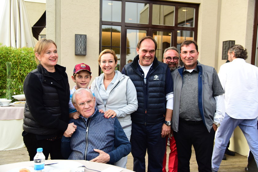 Hürriyet'in yeni sahibi Erdoğan Demirören kimdir, nereli? - Resim: 1