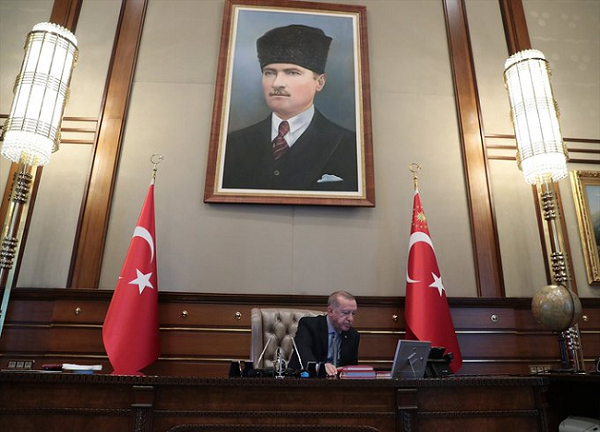 Erdoğan'ın Hulusi Akar'a operasyon emrini verdiği an: Atatürk detayına dikkat - Resim: 1
