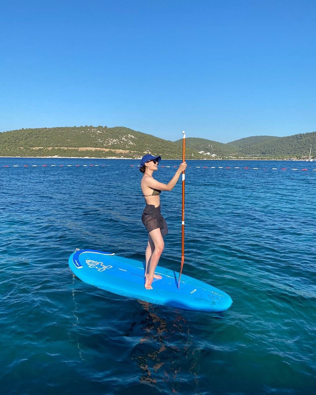 Esra Bilgiç’ten bikinili tatil pozu - Resim: 1