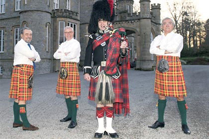 Cami imamından Ertuğrul Özkök'e: Medya sürtüğü - Resim: 1