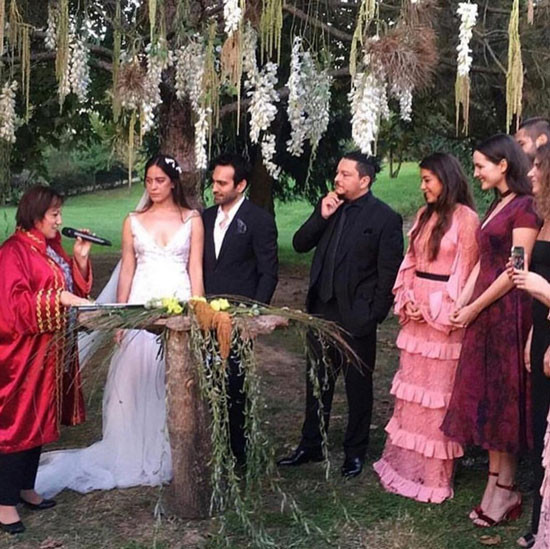 Buğra Gülsoy Nilüfer Gürbüz ile dünya evine girdi: Aile arasında düğün - Resim: 2