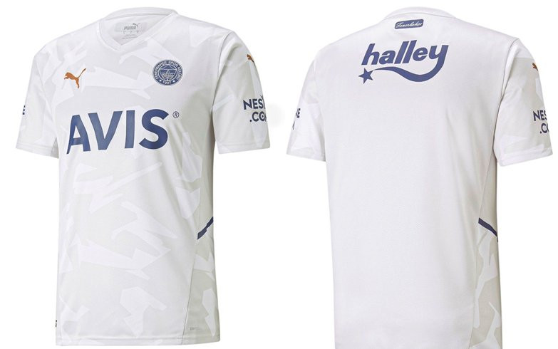 Fenerbahçe, Yeni Sezon Formalarını Tanıttı - Resim: 1