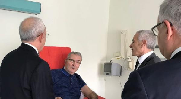 CHP Genel Başkanı Kemal Kılıçdaroğlu'ndan Deniz Baykal'a bayram ziyareti - Resim: 2
