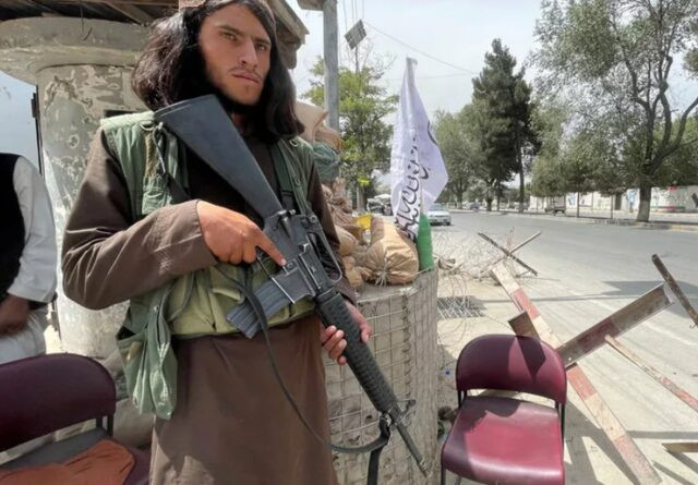 Taliban Oje Süren Kadınların Parmaklarını Kesecek - Resim: 2