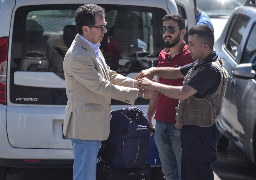 Gazeteci Kadri Gürsel hakkında flaş tahliye kararı - Resim: 2