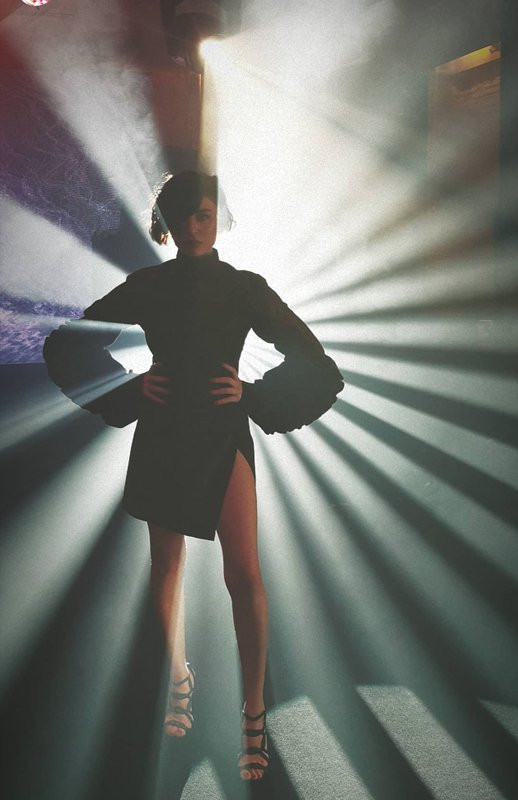 Gonca Vuslateri’nin derin bacak dekoltesine Damla Sönmez yorumu: Oha - Resim: 2