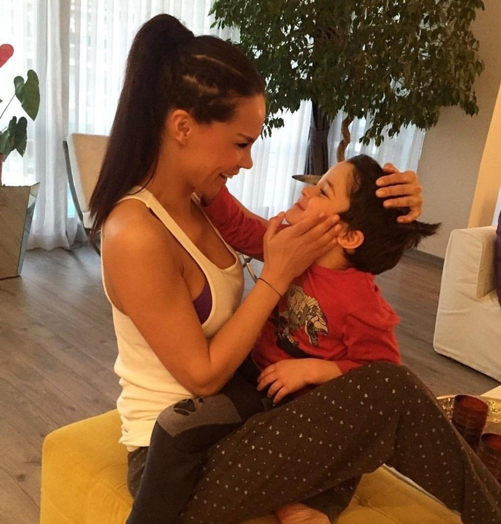 Oğlunu kaybeden Ebru Şallı için en acı anneler günü - Resim: 1